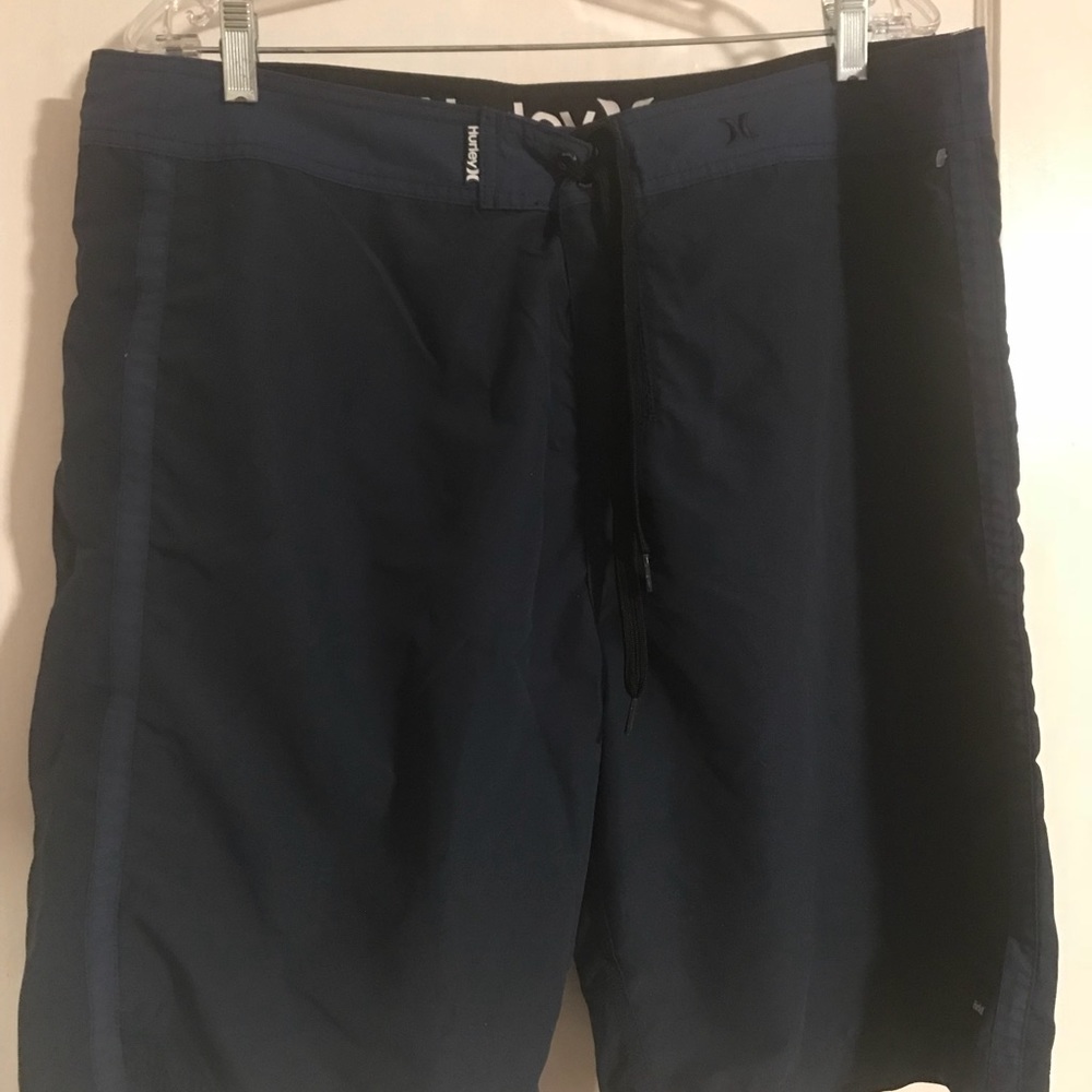 Hurley swim shorts 38